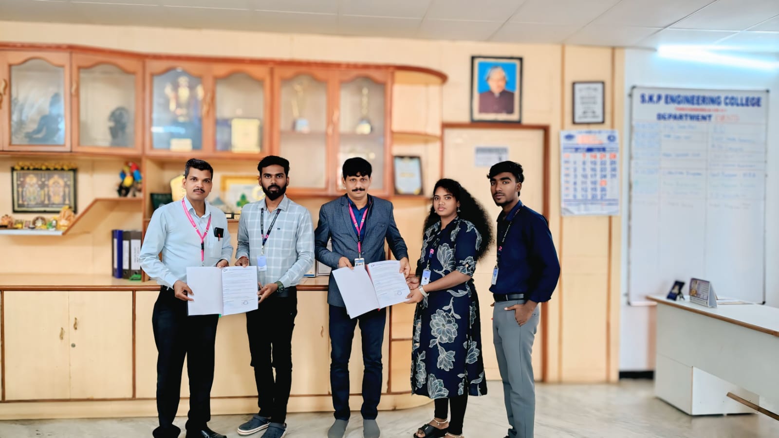 MoU signing ceremony and institutional collaboration with SKP Engineering College